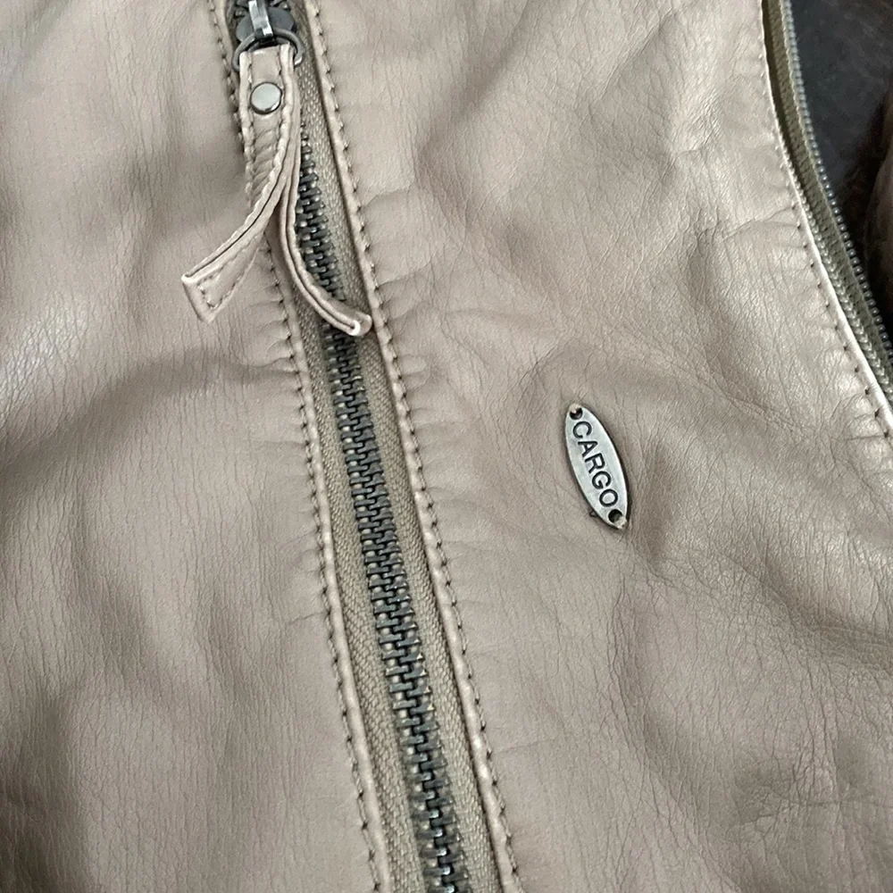 Side Bag - Picture 4 of 11